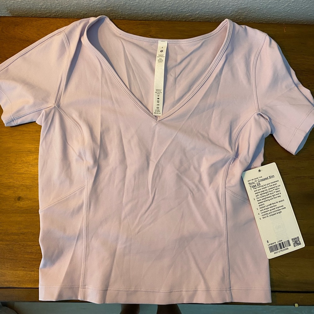 Lululemon Nulu cropped slim yoga shirt size 8